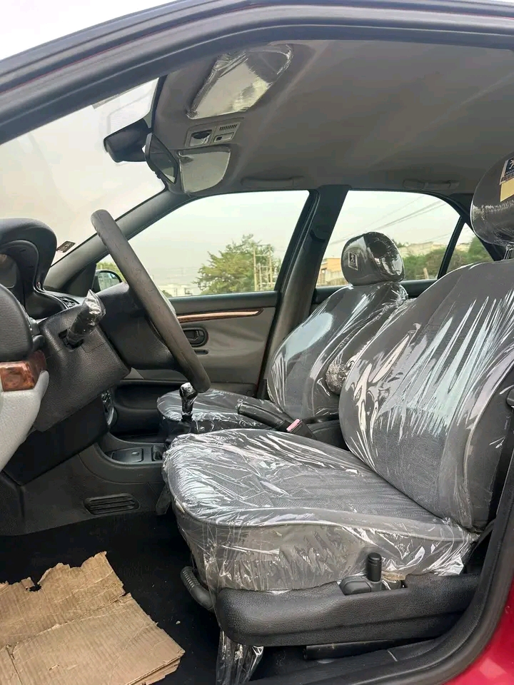 PEUGEOT 406