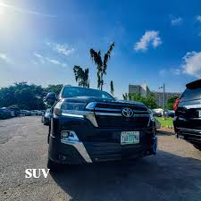 EXECUTIVE HIRE
